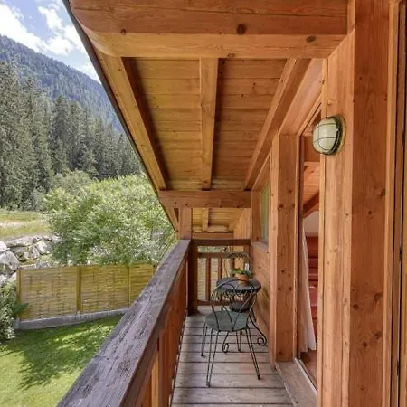 Hideaway 1